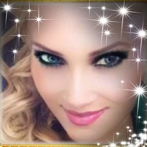 Meet your Posher, Cristina